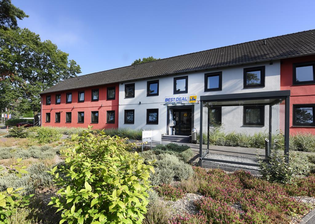 Best Deal Airporthotel Weeze Exteriér fotografie